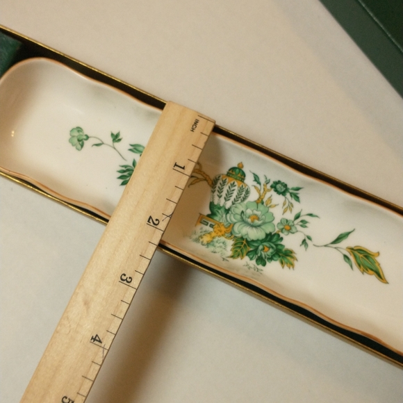 Vintage Floral Jewelry Small pagoda Tray Dish in original box - Picture 7 of 8